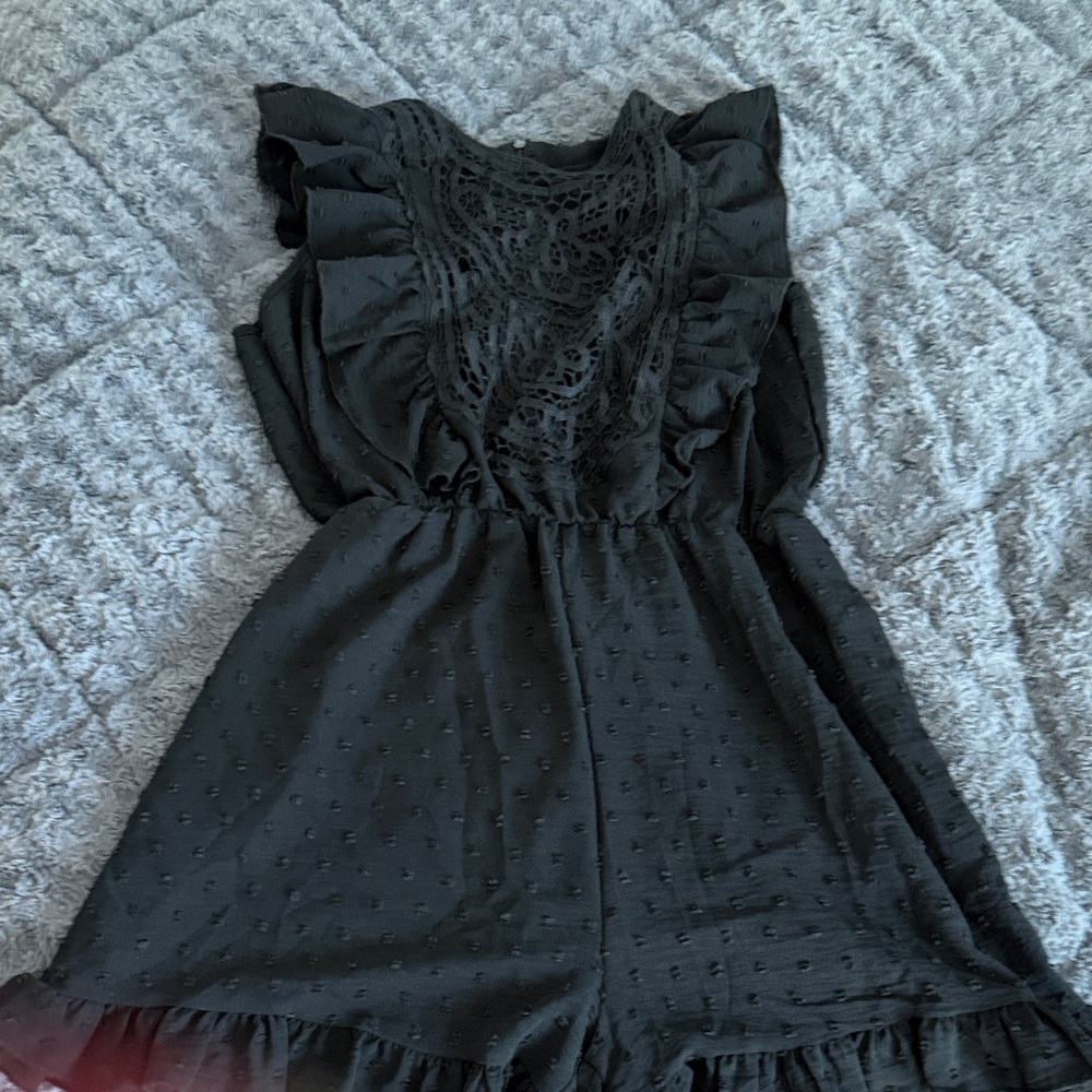 Elegant Black Lace Women's romper